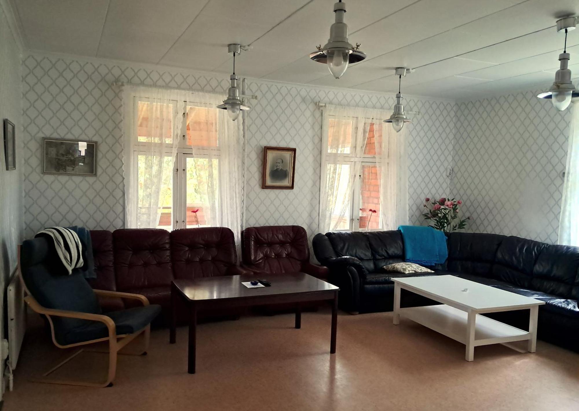 Отель Rutsbrogarden Rutan Экстерьер фото